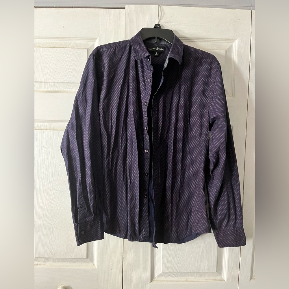 Men’s size large navy button up